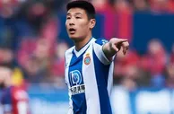 国内资讯：中国足球巨星再获尊重！C罗2举动＋1句话，让武磊有面子，是真朋友