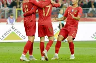 西班牙虐完世界杯4强再虐欧洲杯前4 要是世界杯也这么踢...