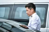 足球资讯：谁能玩得起？投20亿是中超夺冠的底线，十年前鲁能夺冠才花8千万