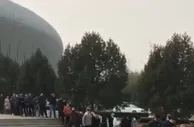 火爆！足协杯决赛票每人限购1张 数千鲁能球迷赶早排队