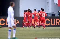 玩球赛报：中超-斯蒂夫双响崔仁传射 延边3-0贵州告别中超