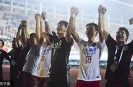 玩球头条：足协杯史上首次德比决赛 上港申花沪上双雄终极争霸