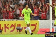 日联杯：浦和红钻辣手摧「花」