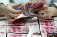 彩市新闻：彩票店老板代买中710万 中奖彩民 号是他帮选的
