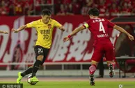 玩球网报：沪上逐鹿 上港赢了?恒大也没输 秦升救波耶特