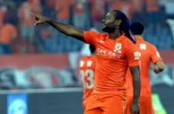 中超-勒夫2射1传蒙蒂略助攻戴帽 鲁能4-0胜申鑫
