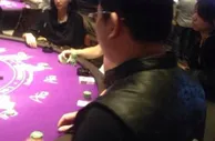 玩球网报：徐静蕾美国赌场赌博照曝光 与黄立行同行度假