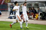 玩球赛报：中超-王大雷扑点野牛争议球救主 鲁能2-1胜亚泰