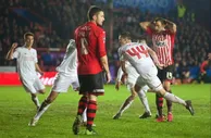 玩球赛报：足总杯-利物浦2-2平英乙队将重赛 两新星首球