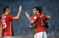 玩球赛报：超级杯-恒大2-0苏宁捧杯 高拉特两球标王低迷
