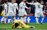 玩球赛报：欧冠-皇马总分4-0胜罗马晋级 C罗传射J罗破门