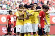 玩球网报：恒大3-0辽足取9连胜 郑智阿兰传射高拉特破门