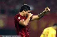 玩球赛报：上港2-0华夏幸福止6场不胜 埃神破荒武磊进球