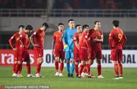 足协高官：全队很难过 接下来付出一千倍努力