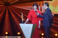 博彩资讯：马龙朱婷获最佳男女运动员奖 郎平荣膺最佳教练