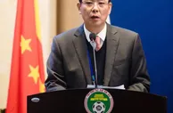 玩球头条：足协拜年 愿中国足球新一年雄赳赳气昂昂前进