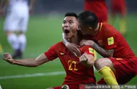 玩球头条：12强赛-于大宝一锤定音 国足主场1-0韩国拿首胜