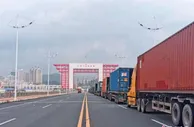 广西口岸通关能力恢复 单日出入境重车量超千辆