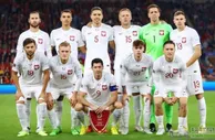足球资讯：0-1！FIFA第19倒下，49年耻辱诞生，莱万送贝尔降级，荷兰出线