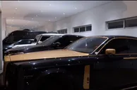 ????壕！阿德巴约晒私人豪车，包括一辆个人定制黑金劳斯莱斯
