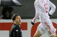 13年前的今天：国足3-0韩国破32年恐韩魔咒，邓卓翔经典1v3破门