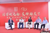 中国自主培育的白羽肉鸡首批鸡雏批量供应市场