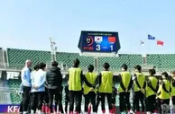 足球赛报：打脸的最高境界！奥预赛中国女足大败韩国，大屏幕显示中国告负？