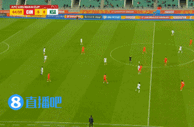 U20国足1-0领先沙特！木塔力甫抢点破门，艾菲尔丁献助攻！