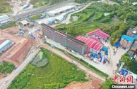 南玉铁路全线首联现浇连续梁完成浇筑 加速广西“东融”粤港澳大湾区