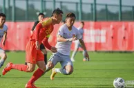 足球资讯：国足全家福出炉，李铁教练团队已减人？29人豪华天团变25人