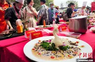 广西办非遗美食大赛庆祝“三月三” 百县特色名菜打擂台