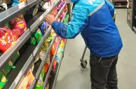 上海跑腿骑手自述：“再也不想逛超市了”