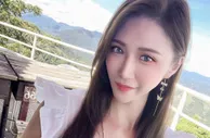 足球宝贝：美艷肉慾小姐姐金娜娜超豐滿胸型有夠顯眼