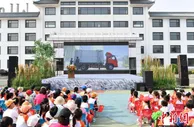 移动式舞台方舱亮相雄安新区