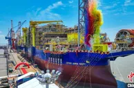 超大型油轮改装变身“海上油气工厂”：可储100万桶原油