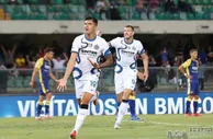 足球赛报：3-1，又赢了！意甲卫冕冠军狂轰16脚大逆转，尤文争冠提前无望？