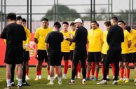 上任首训????！国足新帅扬科维奇率队在海口进行首堂集训????