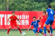 足球资讯：恭喜李铁，超级新人有望6月加盟国足，被称作是“郑智的接班人”