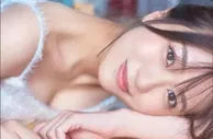 篠崎彩奈-清新可人的外貌令直男无法抵挡