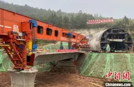 汉巴南铁路南巴段开始架梁 预计2024年建成通车