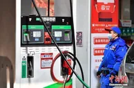 国内油价年内第七次上涨 加一箱油多花4元