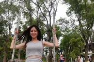 足球宝贝：曾甜 胸前超豐滿 讓人看了直呼過癮