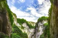 《变形金刚4》取景地重庆武隆开通直航北京航线