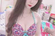 足球宝贝：辣美姐姐蔡婷 微肉胴體盡情展現女人香美乳鮮嫩欲垂讓人超難耐
