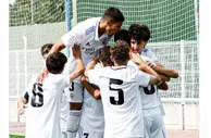 阿韦洛亚执教带领皇马U19梯队客场1-0战胜对手，夺得联赛冠军