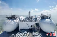全球首艘苏伊士型LNG/燃油双燃料油轮在广州交付
