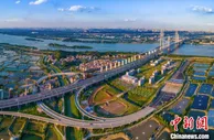 广中江高速四期进入路面施工 通车后江门到广州将节省半小时