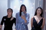 太美了！女足门将徐欢晒与唐佳丽、沈梦雨视频：三个女人一台戏
