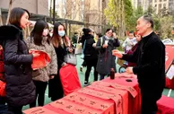 中国年背后的“守护者”：金科14年用心筑邻里