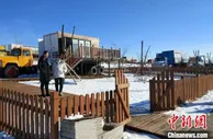 经典老爷车房车营地在新疆伊犁天山花海景区开营